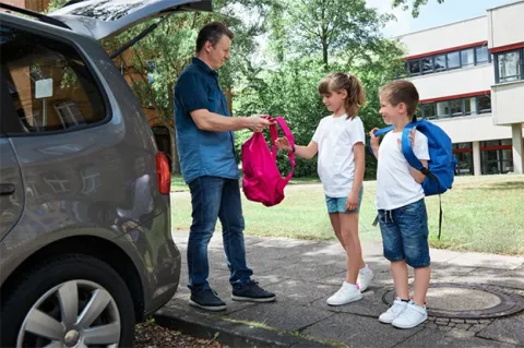 School Pick and Drop Service in Dubai by Armani Transport Services